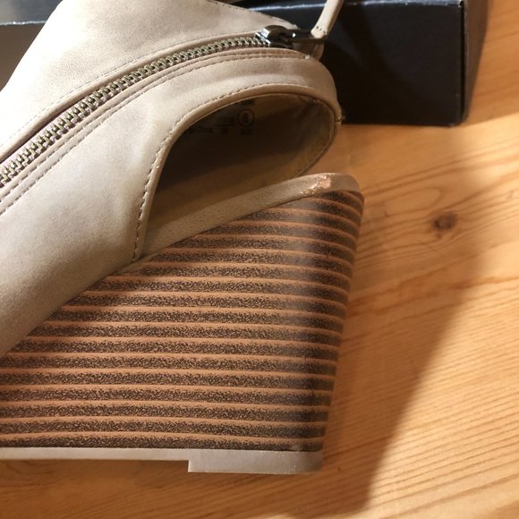 Brash Slingback Wedges- Open Toe Sandals faux suede/leather - Picture 4 of 12